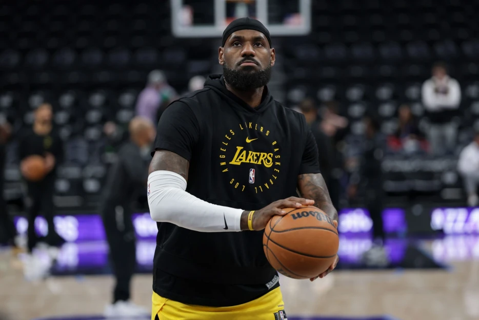 ‘He Took a Spot From Somebody’ — NBA Stars Rip LeBron James for Bailing on All-Star Game at the Last Minute