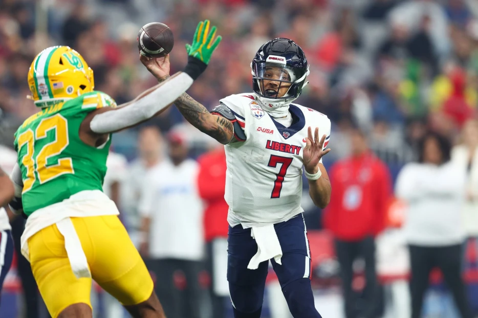 NFL-Bound Shedeur Sanders Flexes Arm Strength With Colorado QB Kaidon Salter in Latest Clip