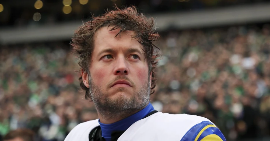 Rams see a snag in bringing back Stafford