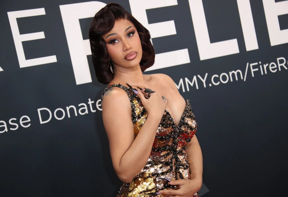 Rapper Cardi B Spotted With $22.5 Million NFL Superstar at New York Fashion Week, Valentine’s Day Date