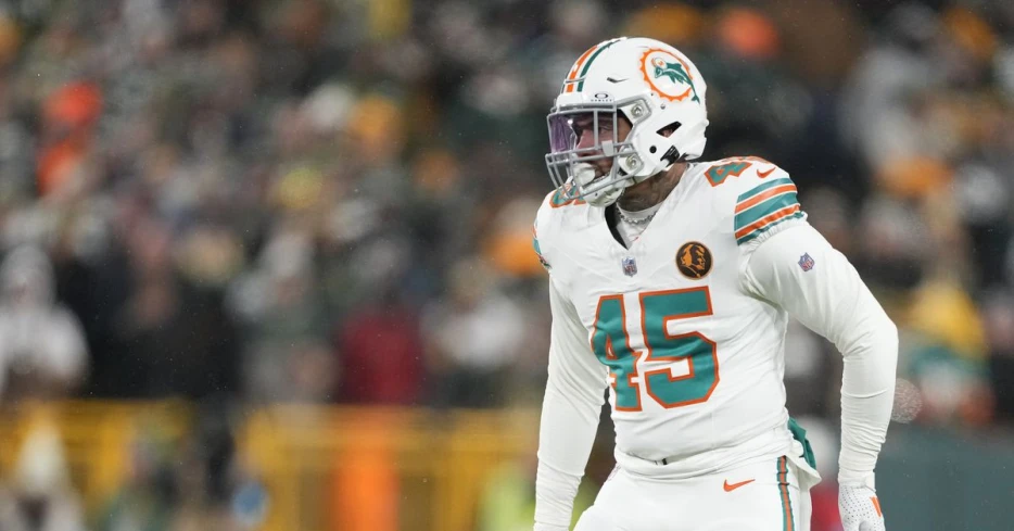 Dolphins free agents 2025: Walk, tag, re-sign - Duke Riley