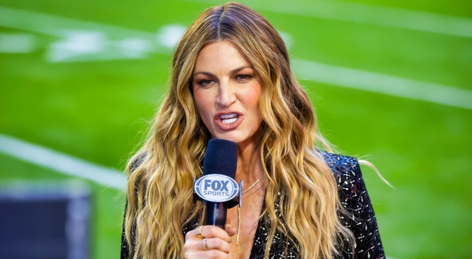 Erin Andrews Doesn’t Mince Words While Detailing Her Husband’s Super Bowl Behavior In New Orleans