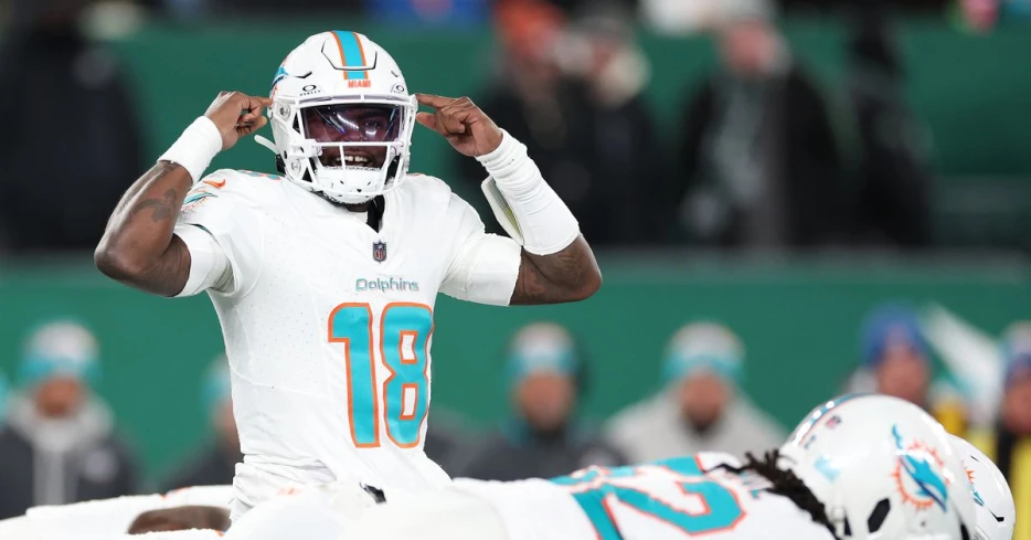 Dolphins free agents 2025: Walk, tag, re-sign - Tyler Huntley