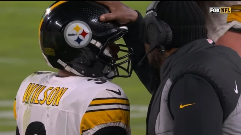 Fowler: Mike Tomlin Has ‘Loyalty’ To Russell Wilson That Could Show During Free Agency