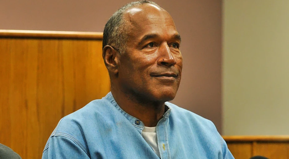 Odd Item From OJ Simpson’s Private Collection Bearing Personal Note Could Be Available For Purchase At Upcoming Auction