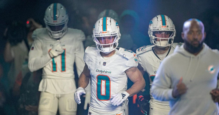 Dolphins free agents 2025: Walk, tag, re-sign - Braxton Berrios