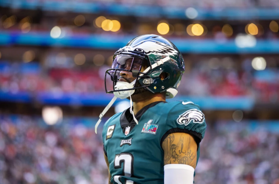 Eagles Expected To Move On From CB Darius Slay, Re-Sign CB Isaiah Rodgers?