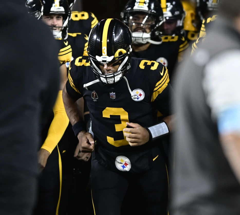 Steelers Daily News &amp; Links: Eisen Thinks Russ Will Be Back; When Will Khan Speak at the Combine?