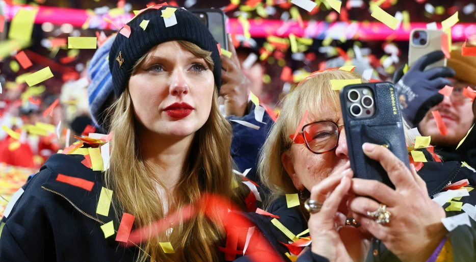 Taylor Swift Fanbase Has Reportedly Taken A Jaw-Dropping Hit