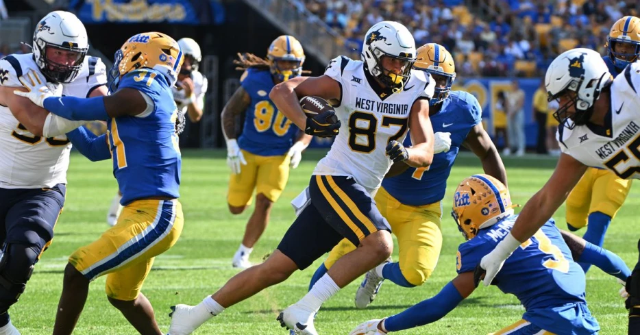 Dolphins met with West Virginia tight end prospect at Hula Bowl