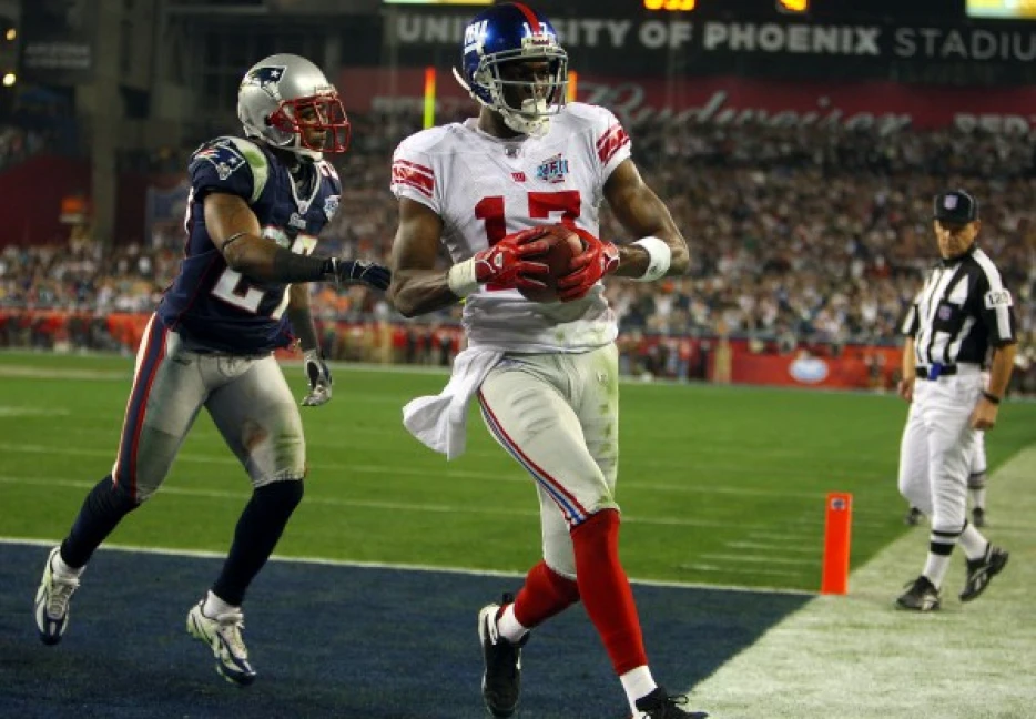 Ex-Giants WR Plaxico Burress' Super Bowl XLII ring sells for near-record