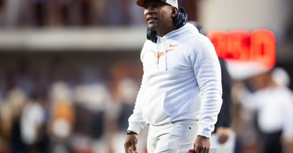 Saints hire Texas assistant coach Terry Joseph