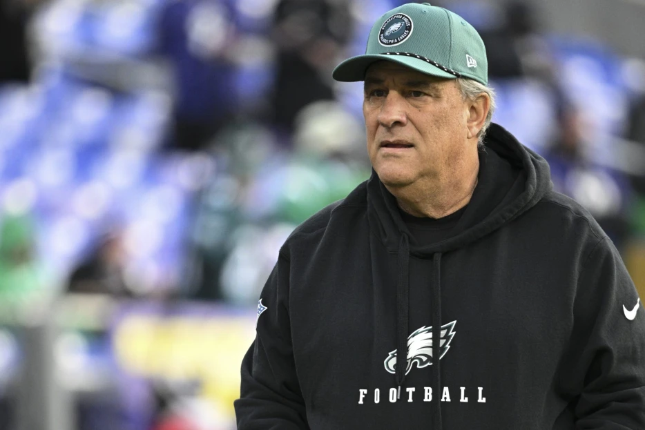 Vic Fangio Forced the Eagles Defense to Meet Before the Super Bowl Parade for Giving up 22 Points