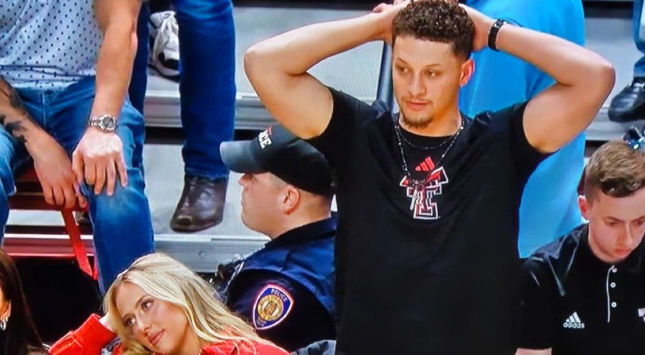 Brittany Mahomes Got Blasted After Cameras Caught Her Uncomfortable Moment With Patrick On Live TV During Texas Tech Game