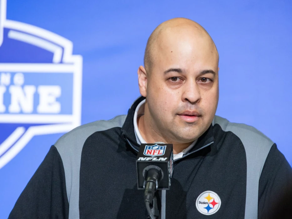 Khan Sticks to the Steelers’ Party Lines in Combine Comments