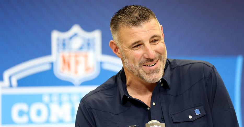 Patriots plan to be ‘aggressive’ in free agency, says Mike Vrabel