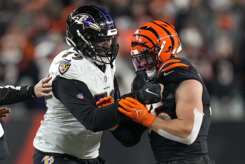 Ravens Hopeful To Re-Sign LT Ronnie Stanley