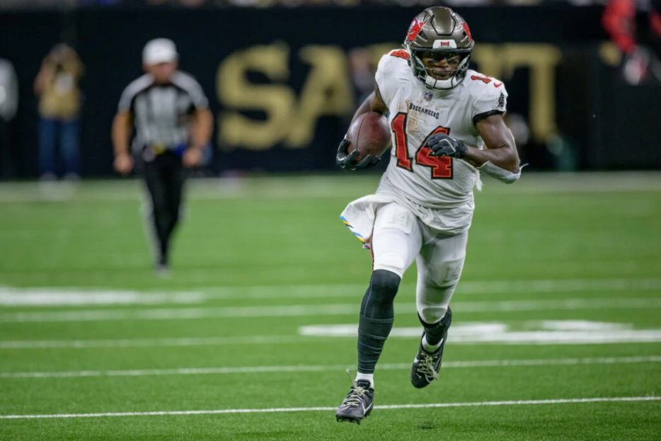 Buccaneers GM: Team Wants To Re-Sign Chris Godwin