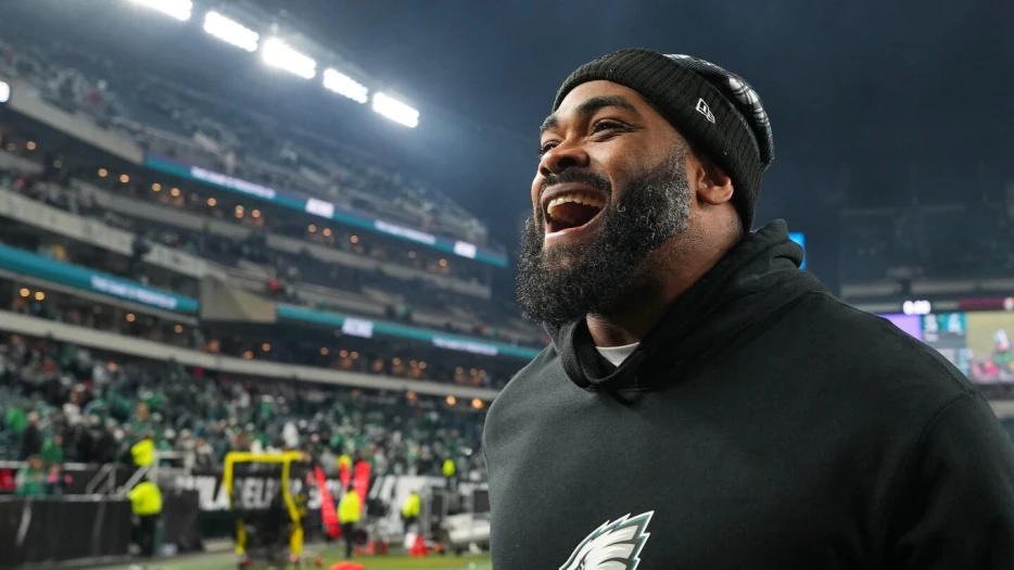 Brandon Graham is taking it &quot;one day at a time&quot; on potential return for Super Bowl LIX