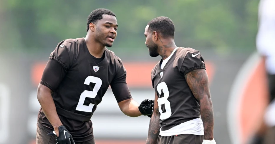 Buffalo Bills hosting former Cleveland Browns FA WR