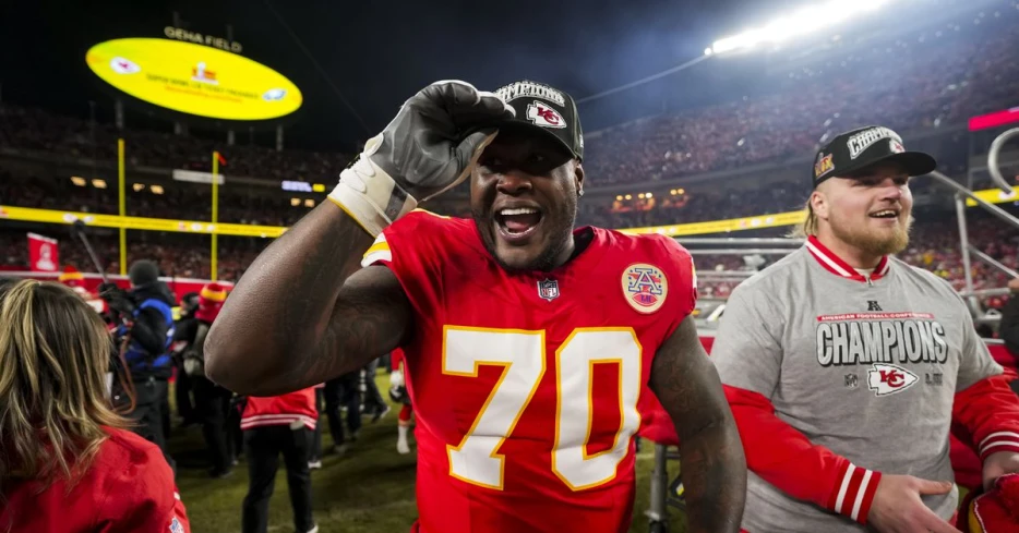 49ers sign former 1st-round pick and long-time NFC West offensive tackle