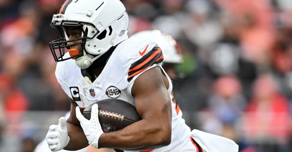 Do you want the Chicago Bears to sign Nick Chubb?