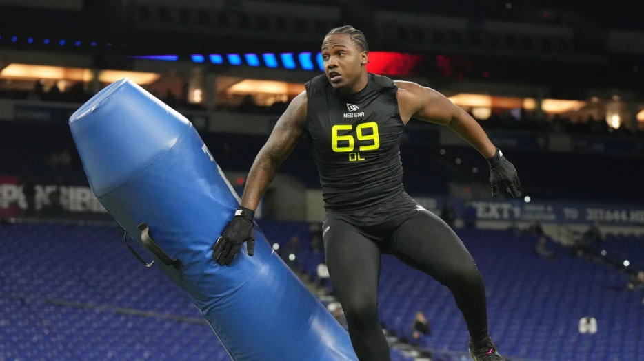 Former NFL Exec Advises ‘Don’t Sleep’ On This Patriots Draft Pick