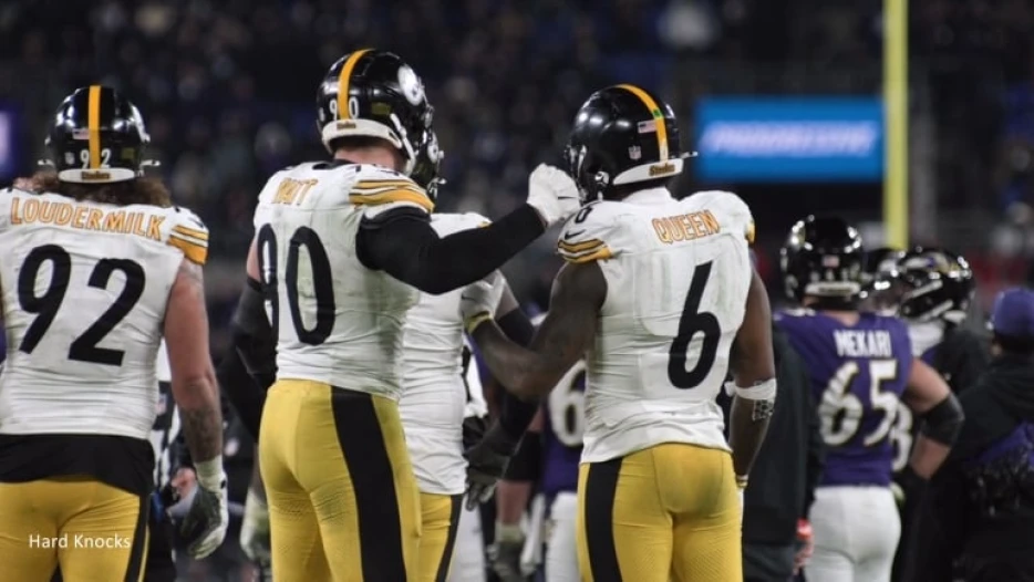 ESPN Makes Steelers Predictions: Rodgers Throws 19 TDs, Watt Has 10 Sacks