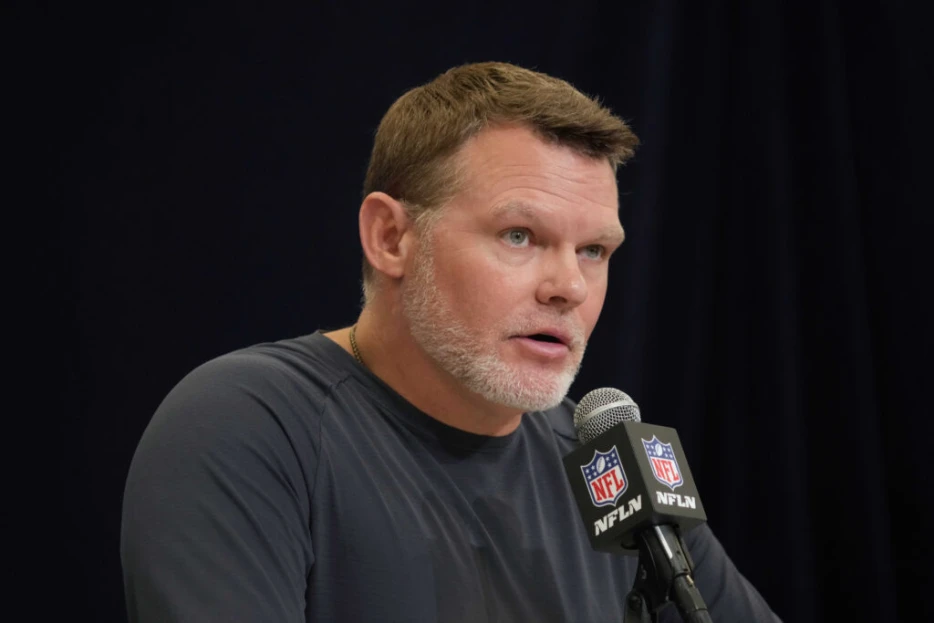 Colts Notes: Warren, Leonard, Carlies, Wohler