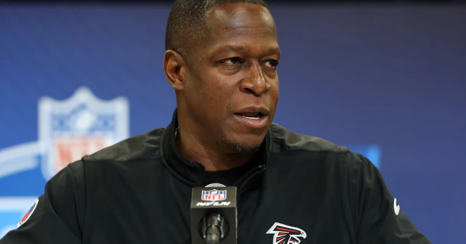 Falcons’ risky move could net top-5 pick for Rams
