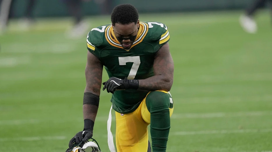 Packers make surprising contract decision on ex-first rounder, but there’s a catch