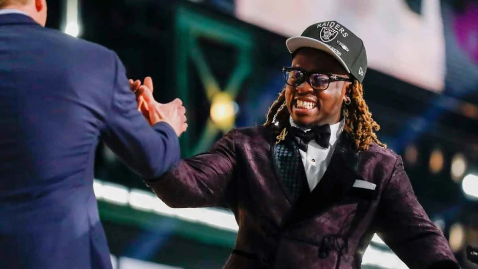 Raiders’ Ashton Jeanty shuts down Marshawn Lynch’s wild ‘military’ question