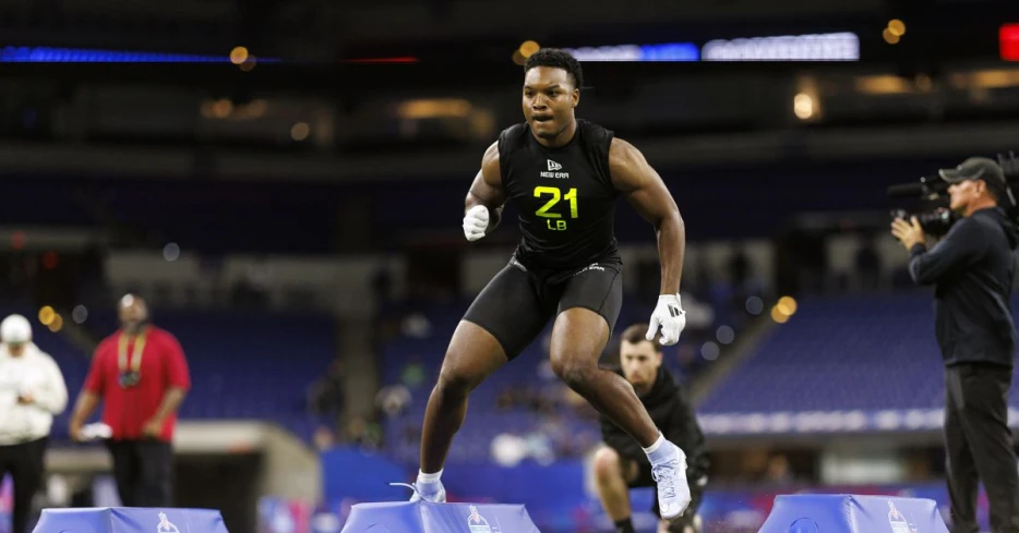 Collin Oliver is the first Packers’ 2025 draft pick to sign his rookie contract