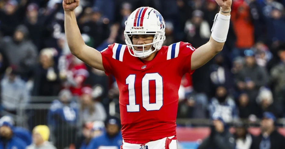 New England Patriots links 5/02/25 - Patriots win the offseason: Time to pump the brakes? ...Nah