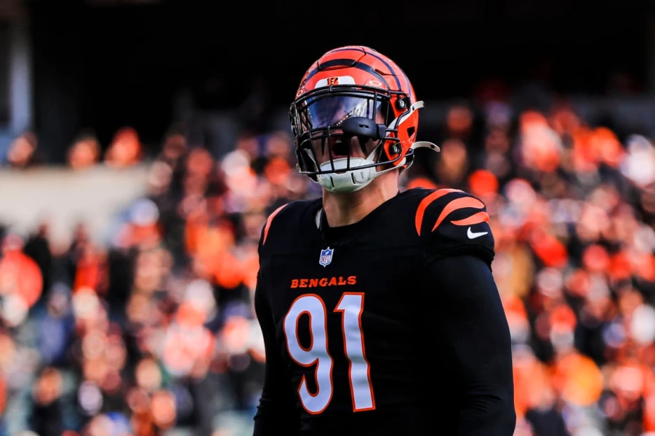 NFL insider offers intriguing update on Cincinnati Bengals’ Trey Hendrickson trade talks