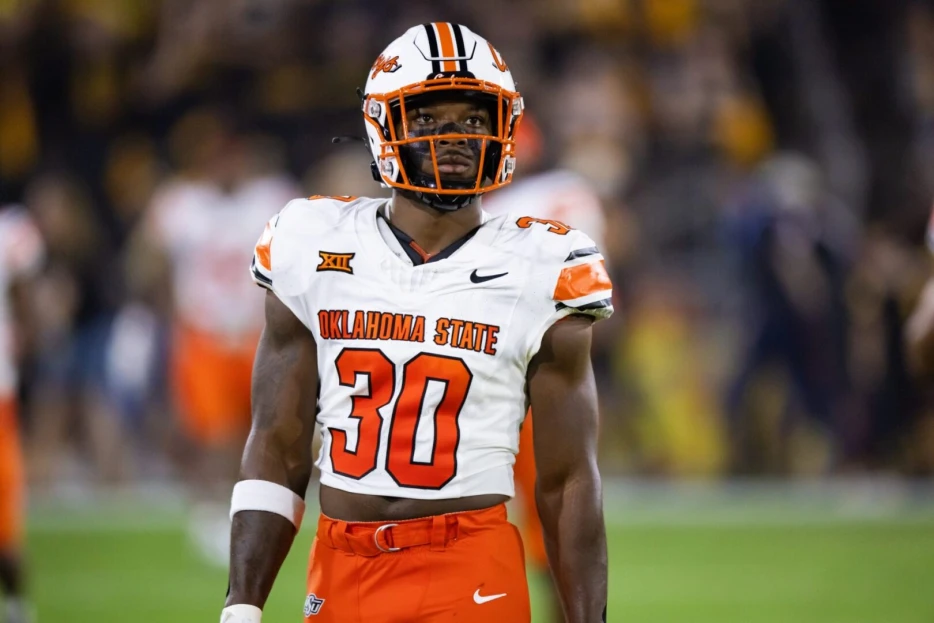 Packers Sign Fifth-Round LB Collin Oliver