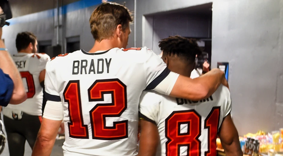 Screenshot Of Tom Brady Owning Antonio Brown In Their Private DMs Leaks Online Following Latest Rant From The Former Star Receiver