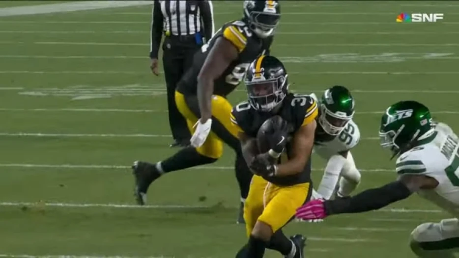 Would Steelers Have Given Jaylen Warren 2nd-Round Tender Knowing They Would Draft Kaleb Johnson?