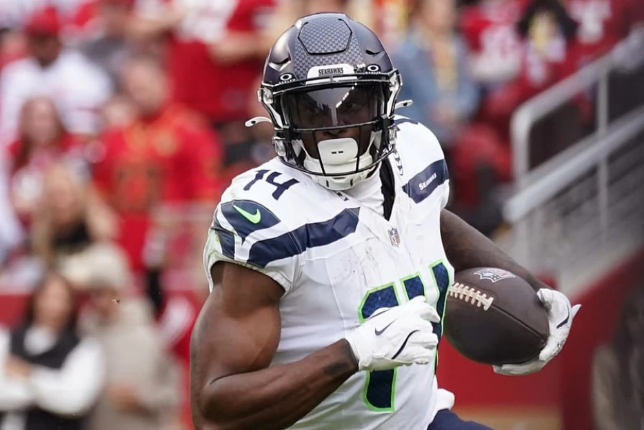 AFC Notes: Tyler Linderbaum, D.K. Metcalf, Bengals, Ravens, Steelers
