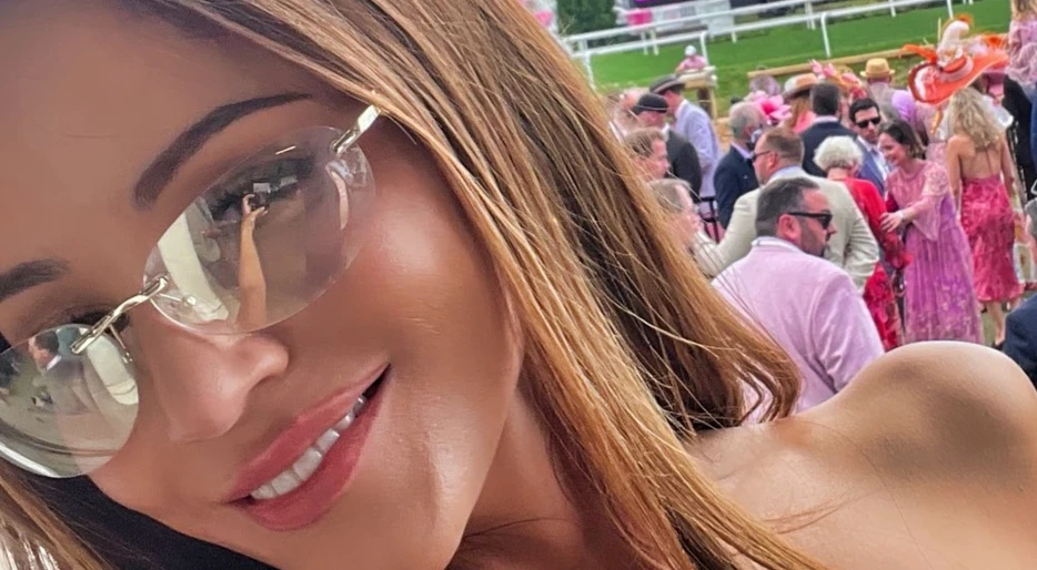 “Another Thirst Trap”: Kay Adams Stuns Fans With Striking Kentucky Derby Photo