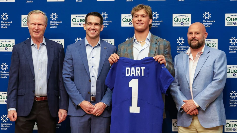 Giants’ Jaxson Dart, Wan’Dale Robinson’s Kentucky Derby photo will fire up fans