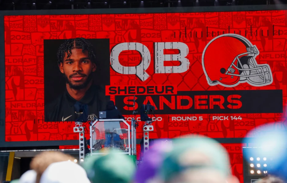 NFL coach explains how Cleveland Browns, Shedeur Sanders may benefit from draft slide
