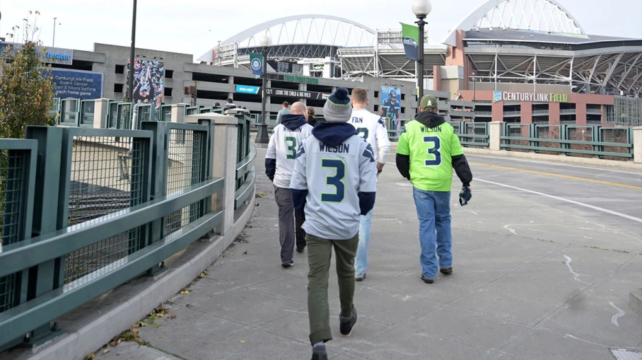 Seahawks’ Nick Emmanwori drops ‘special’ take on wearing Russell Wilson’s No. 3