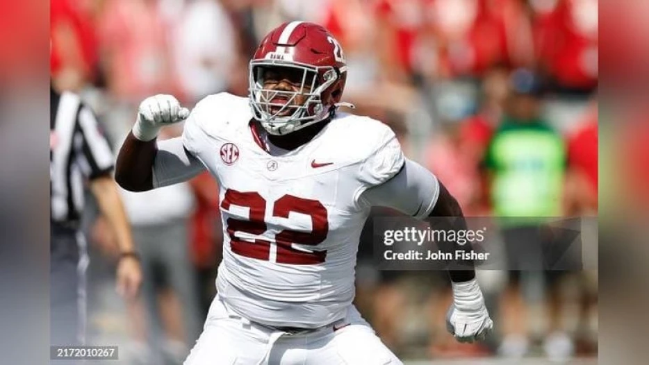 Steelers Choose DL Over QB In Too-Early 2026 Mock Draft