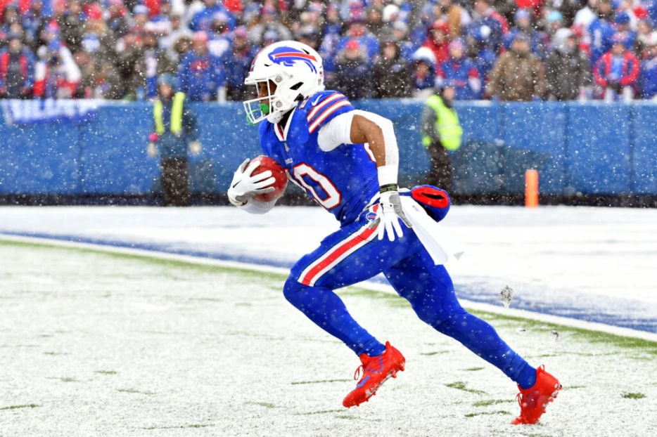 Texans Host Trio Of Veteran RBs
