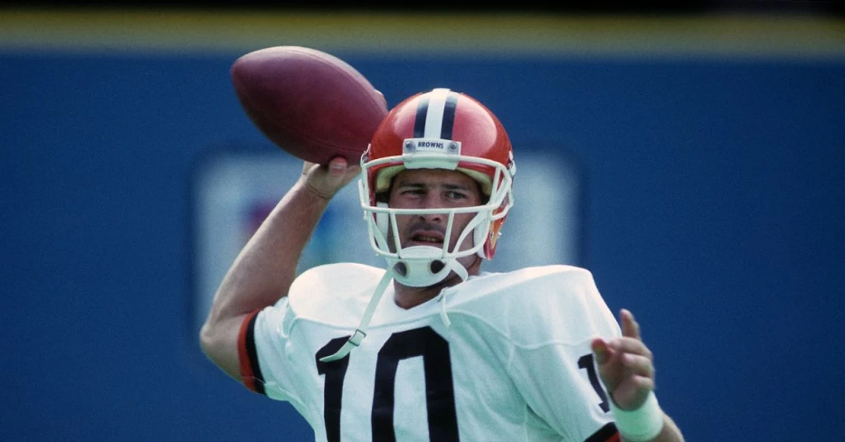 Barry Shuck’s exclusive interview with former Browns QB Mike Pagel: Backing up Bernie, moving with Colts and more