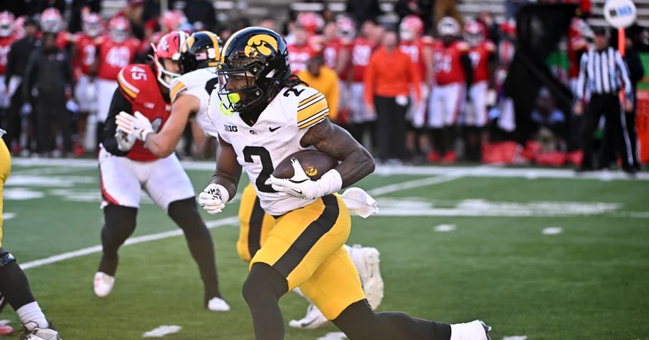 NFL analyst predicts massive rookie year for Steelers RB
