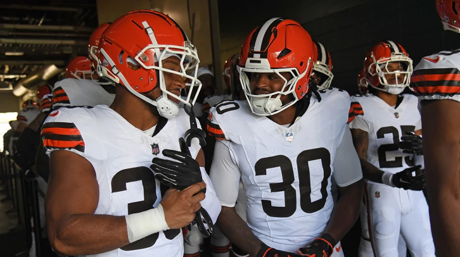 Browns issue statement on Devin Bush arrest