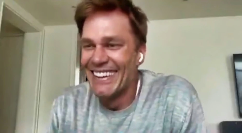 Video Of Tom Brady Ruthlessly Telling Shedeur Sanders To Spend More Time In The Film Room Resurfaces, And It Probably Explains Why The Raiders Didn’t Draft Him