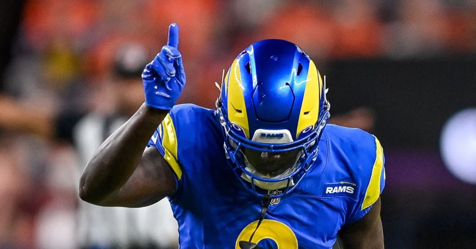 Reunion with this defensive back an option for Rams?